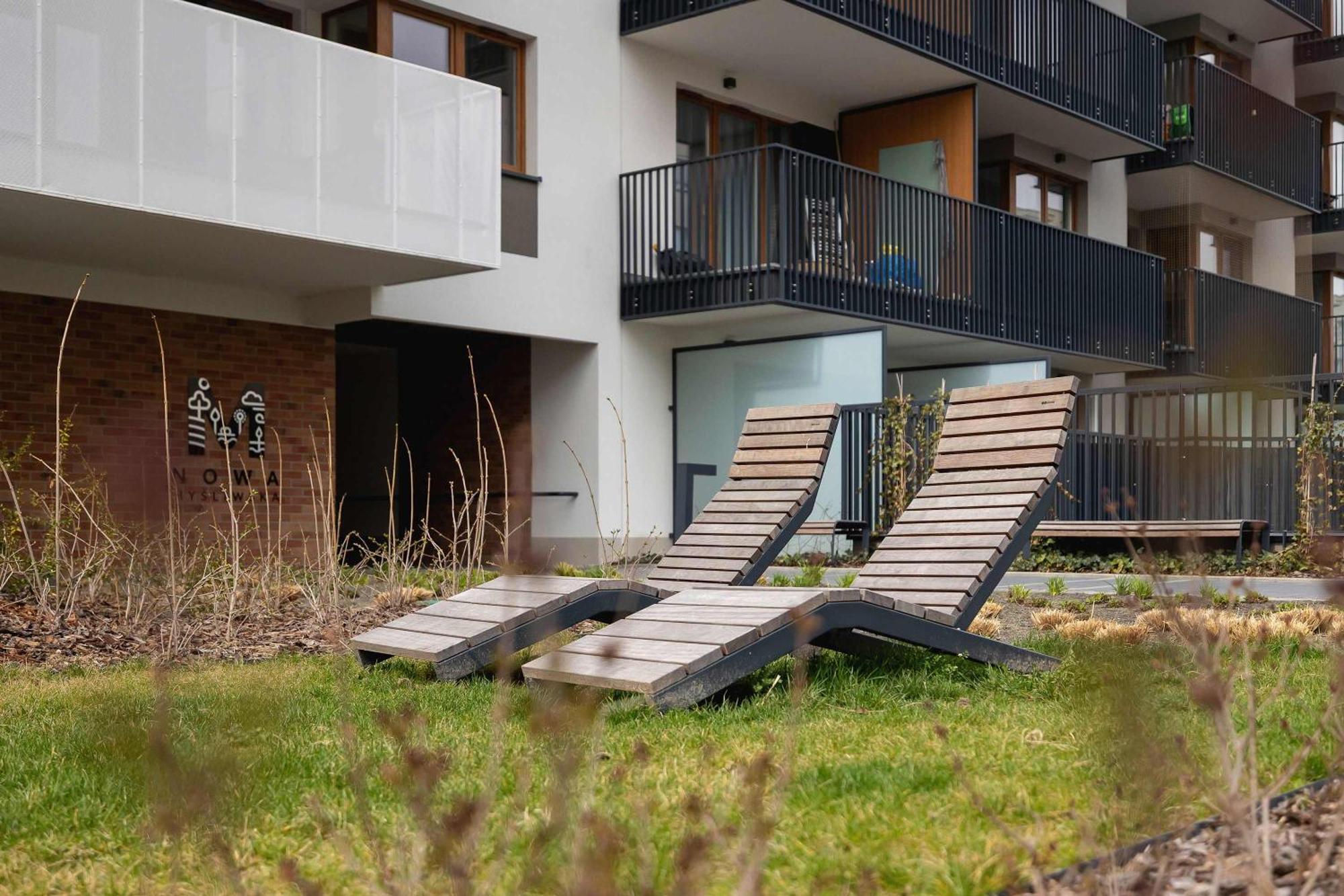 Nowoczesny W Krakowie Z Klimatyzowanym Salonem Dwa Miejsca Postojowe By Renters Apartment