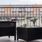 Nowoczesny Apartament W Krakowie Z Klimatyzowanym Salonem Dwa Miejsca Postojowe By Noclegi Renters