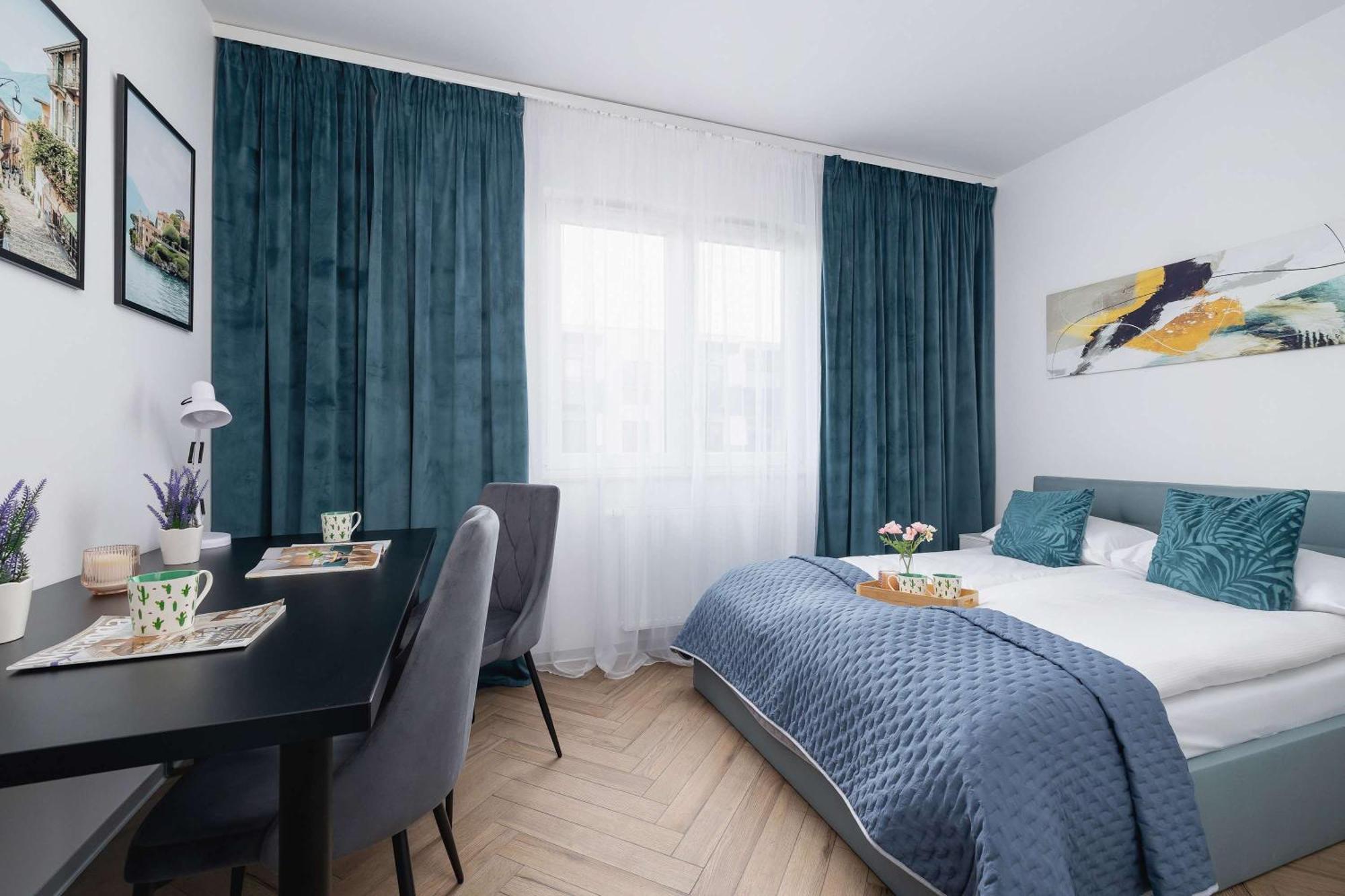 Nowoczesny W Krakowie Z Klimatyzowanym Salonem Dwa Miejsca Postojowe By Renters *